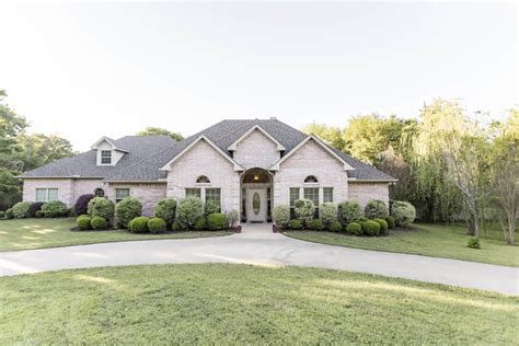 Explore the homes with Big Lot that are currently for sale in Corsicana, TX, where the average value of homes with Big Lot is $205,000. Visit realtor.com® and browse house photos, view details ...
